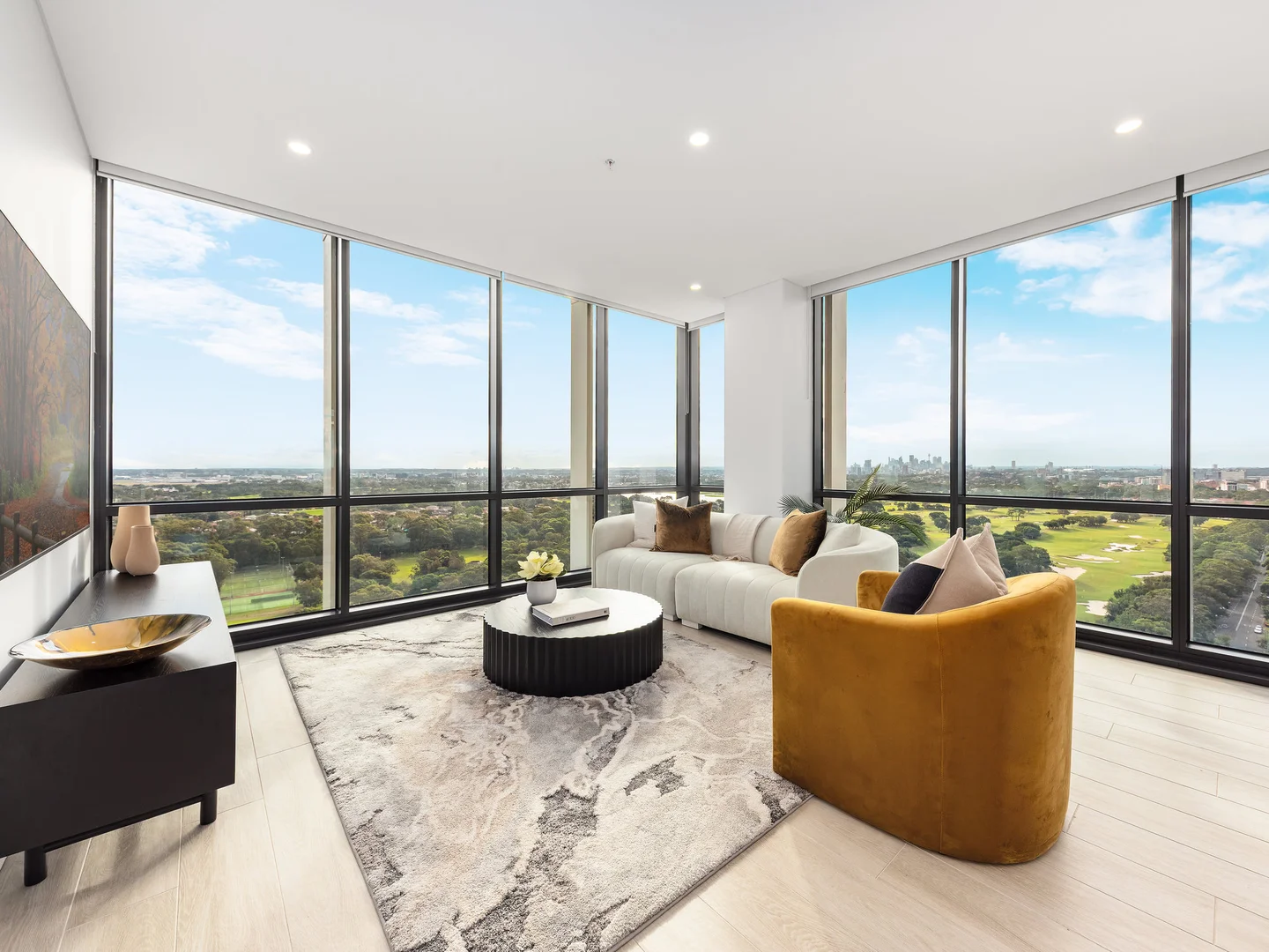 Manet residence overlooking the Eastern Suburbs